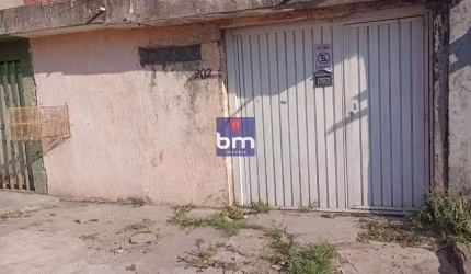 Casa à venda em São Paulo, Jardim Ingá, com 2 quartos, com 70 m²
