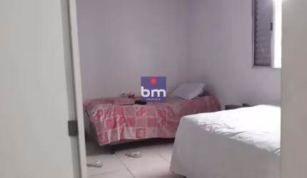 Casa à venda em São Paulo, Jardim Eliza, com 4 quartos, com 200 m², Condomínio Residencial Viegas