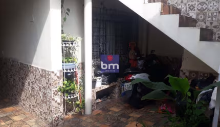 Casa à venda em São Paulo, Vila Franca, com 10 quartos, com 400 m²