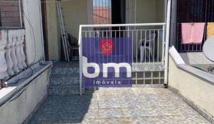 Casa à venda em Taboão da Serra, Parque Pinheiros, com 2 quartos, com 125 m²