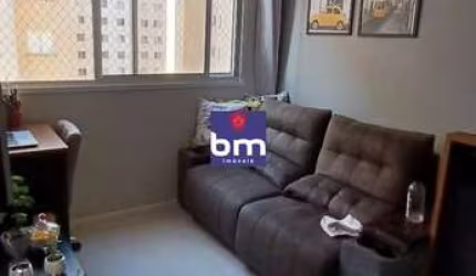 Apartamento à venda em São Paulo, Jardim Germânia, com 2 quartos, com 35 m²