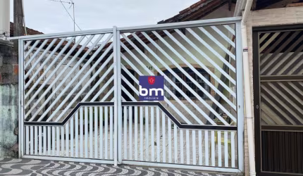 Casa à venda em Praia Grande, Maracanã, com 3 quartos, com 65.95 m²
