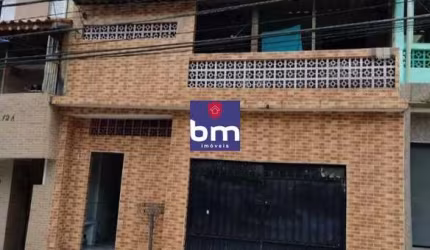 Casa à venda em São Paulo, Santa Efigênia, com 5 quartos, com 140 m²