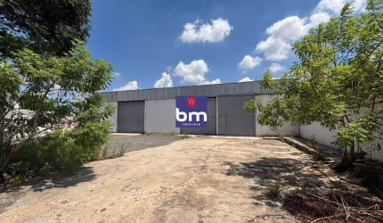 Galpão para alugar em São Paulo, Jardim Arpoador, com 610 m²
