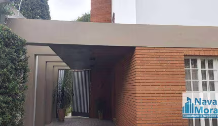 CASA EM CONDOMÍNIO FECHADO EM ÓTIMA LOCALIZAÇÃO