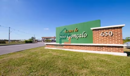 Oportunidade! Lote no Lagos de São Gonçalo, meio de quadra