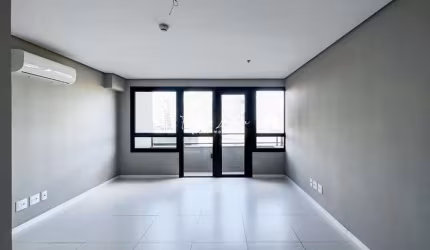 Flow- Sala comercial no Parque Una de frete para o lago
