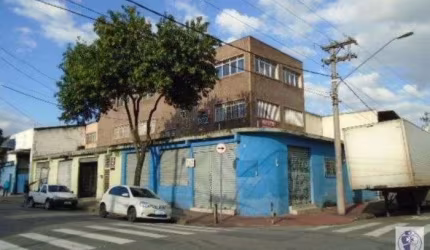 Sala comercial para alugar no Parque Novo Mundo, São Paulo  por R$ 850