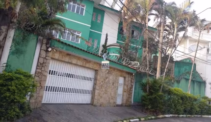 Casa com 6 quartos à venda no Jardim Guapira, São Paulo  por R$ 1.300.000