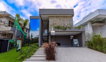 Casa em condomínio fechado com 6 quartos à venda na Riviera De São Lourenço