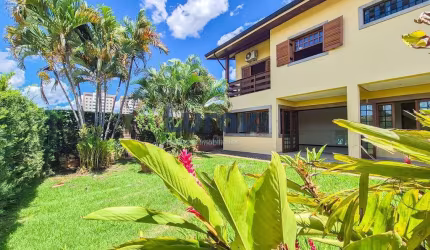 Casa à Venda e Locação - Condomínio Maison Blanche -Valinhos / SP