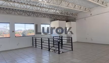 galpão para Locação 4 Vagas, 305M², Parque Nova Suíça, Valinhos - SP