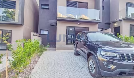 Casa 3 suítes à Venda Condomínio Residencial Villa Greice - Valinhos / SP
