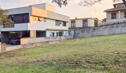 Terreno de 500m² à Venda - Condomínio  Residencial Canto del Bosco - Valinhos / SP