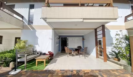 Casa em condomínio fechado com 3 quartos à venda na Rua Rio Carreiro, 1360, Centro, Xangri-Lá por R$ 650.000