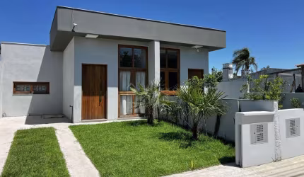Casa em condomínio fechado com 3 quartos à venda na Rua Rio Douradinho, 1004, Centro, Xangri-Lá por R$ 550.000