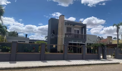 Casa em condomínio fechado com 3 quartos à venda na Primavera, 921, Atlântida, Xangri-Lá por R$ 1.390.000