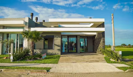 Casa em condomínio fechado com 3 quartos à venda na Rs 389, Estrada do Mar, 27, Santorini, Xangri-Lá por R$ 1.289.990