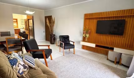 Casa com 3 quartos à venda na Rio Da Várzea, 618, Centro, Xangri-Lá por R$ 690.000