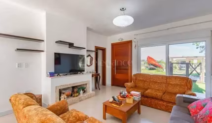 Casa com 3 quartos à venda na Osvaldo Barbosa, 436, Arpoador, Xangri-Lá por R$ 550.000