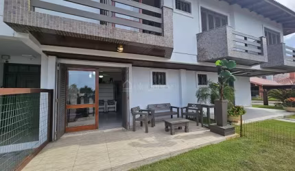 Casa em condomínio fechado com 2 quartos à venda na Rio dos Índios, 305, Centro, Xangri-Lá por R$ 630.000
