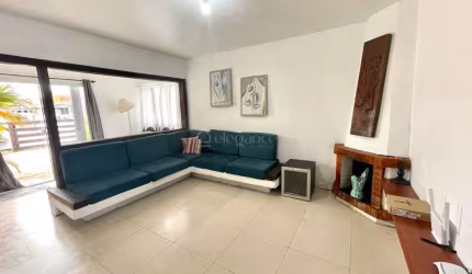 Casa com 2 quartos à venda na Rua Rio Camisas, 334, Centro, Xangri-Lá por R$ 371.000