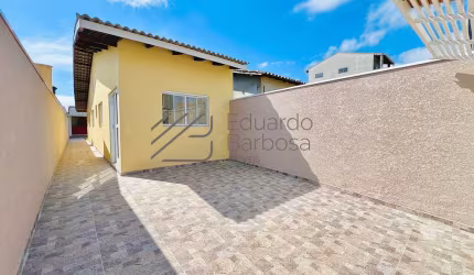Casa à Venda em Mairiporã/SP