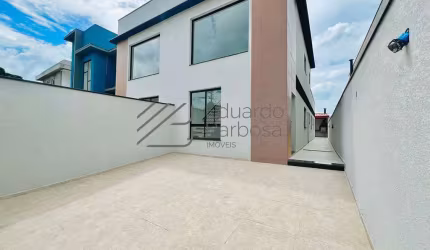 Casa à Venda em Atibaia/SP