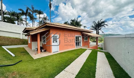 Casa à Venda em Mairiporã/SP