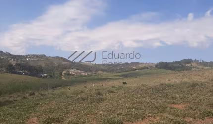 Terreno com escritura para sitio