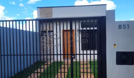 Casa à Venda em Atibaia/SP