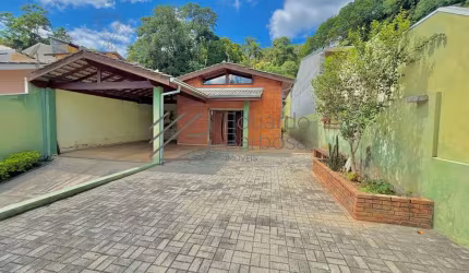 Casa à venda em Mairiporã/SP - Dentro de Associação de Moradores!