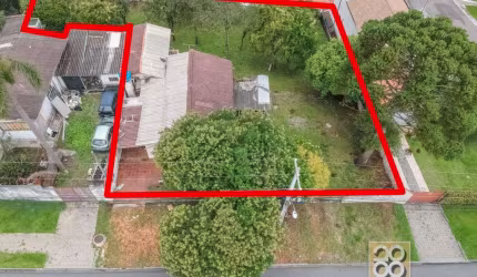 Terreno - R Joao Ivanoski, 193 - Tingui - Curitiba PR