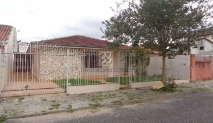 Casa de Alvenaria - R Luiz Antonieto, 94 - Jardim das Americas - Curitiba - PR