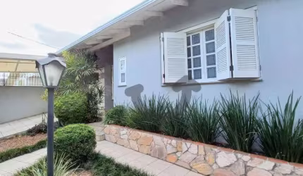 Casa com 5 dormitórios à venda, 201 m² por R$ 490.000,00 - Ana Nery - Santa Cruz do Sul/RS