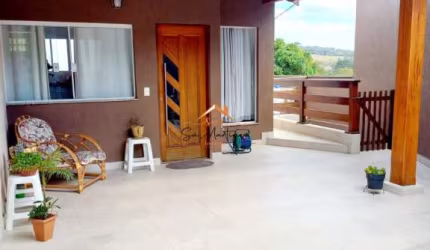Imperdível: Casa à venda em Jundiaí-SP, bairro Loteamento Jardim Ipanema, 3 quartos, 1 suíte, 2 salas, 2 banheiros, 3 vagas, 114m².