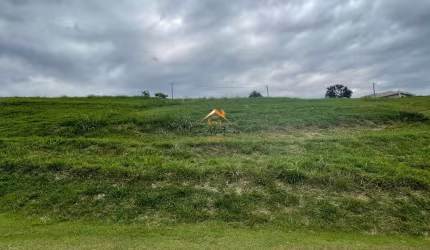 Terreno à venda na Rodovia Romildo Prado, KM 13,5, Bairro Itapema, Itatiba por R$ 195.000
