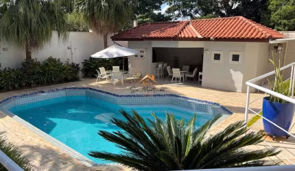Espetacular casa de luxo em condomínio na Chácara Malota, Jundiaí-SP: 5 quartos, 3 suítes, 3 salas, 6 banheiros, 4 vagas, 601m²!