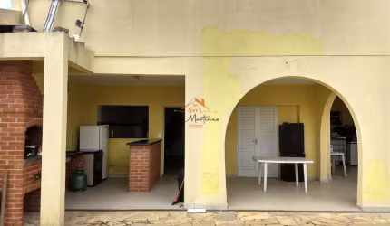 Imóvel de alto padrão com 4 quartos e 1 suíte na Cidade Nova II, Várzea Paulista-SP: 4 salas, 4 banheiros, 206 m².