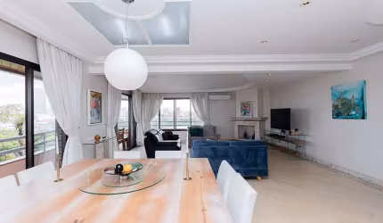 Atraente apartamento tipo para venda com 4 quartos, sendo 4 suítes, 245.76m²