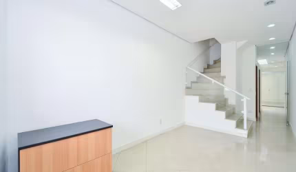 Espetacular casa tipo para venda com 2 quartos, 84m²