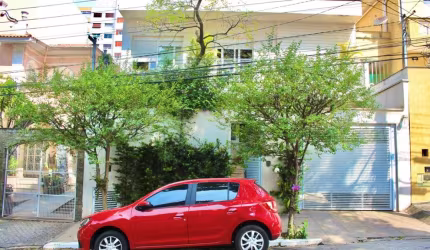 Excelente casa de vila para venda com 3 quartos, sendo 3 suítes, 285m²