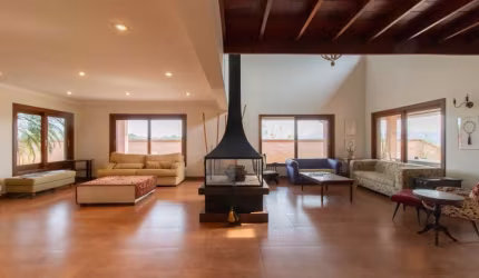 Espetacular casa em condomínio para venda com 7 quartos, sendo 7 suítes, 958m²