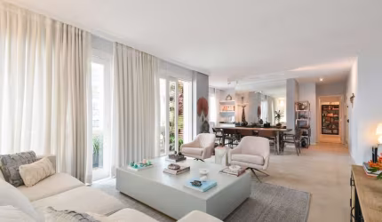 Versátil apartamento tipo para venda com 4 quartos, sendo 4 suítes, 246m²