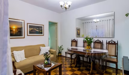 Deslumbrante casa tipo para venda com 3 quartos, sendo 1 suíte, 100m²
