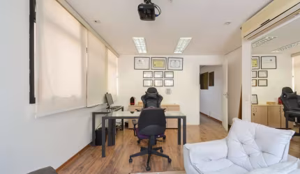 Versátil conjunto comercial para venda, 40m²