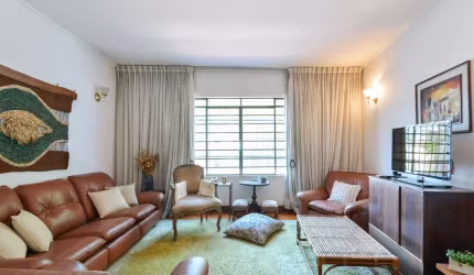 Sensacional casa tipo para venda com 3 quartos, sendo 1 suíte, 150m²