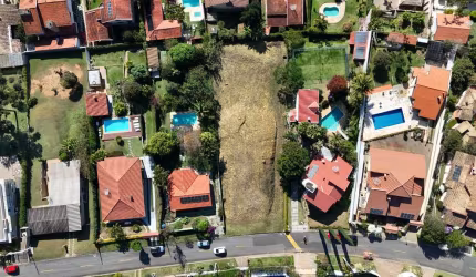 Aconchegante lote em condomínio para venda, 1,512m²