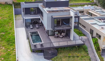 Casa no condomínio Condomínio Villagio Paradiso para venda com 5 quartos, sendo 3 suítes, 495m²