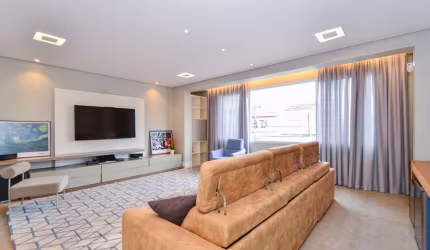 Elegante casa tipo para venda com 3 quartos, sendo 3 suítes, 259m²